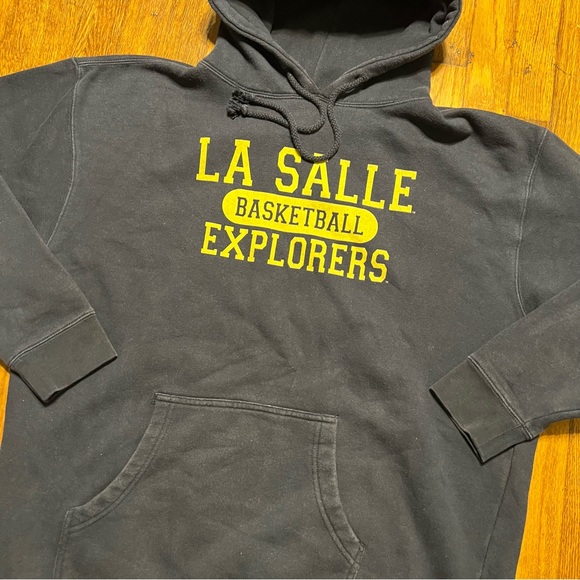 La Salle University Explorers Basketball Hoodie Size XL Mens Cotton Polyester - Picture 2 of 8